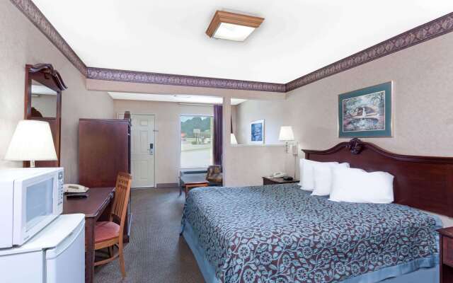 Days Inn by Wyndham Morristown
