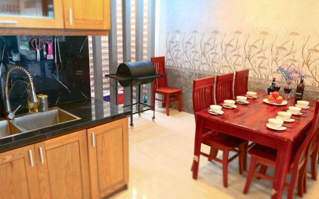 T P Luxury House