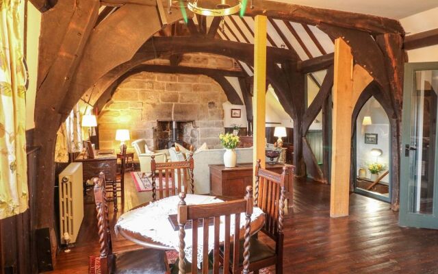 Porter's Lodge