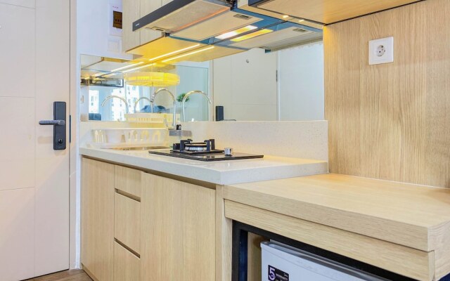 Cozy Designed Studio Tokyo Riverside Pik 2 Apartment