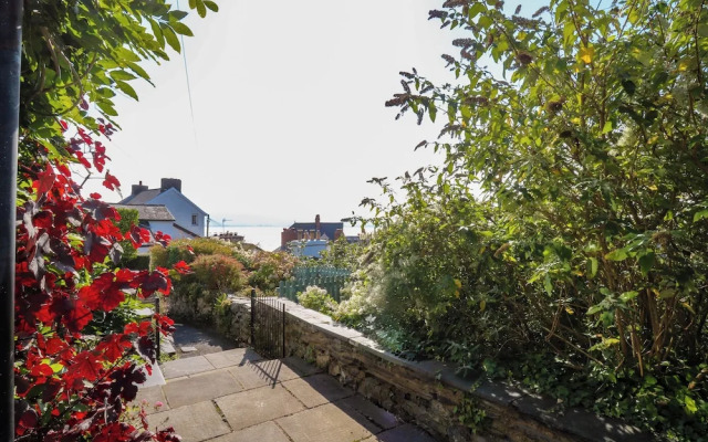 1 Gibraltar Terrace