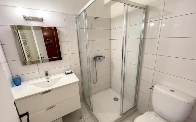 Studio avec parking privé