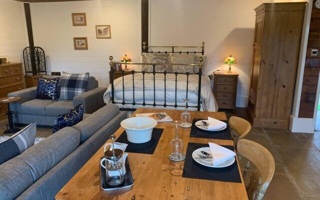 The Lodge - Peaceful Relaxing Hideaway