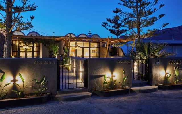 Oscar Beachfront Suites-Adults Only