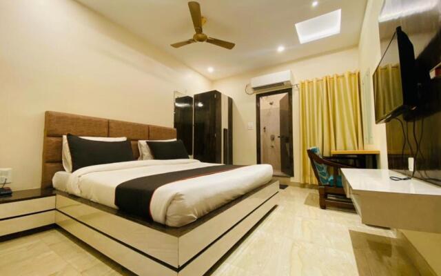 Hotel Vrindavan Palace