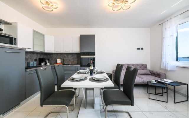 Awesome Apartment in Rabac With Wifi and 2 Bedrooms