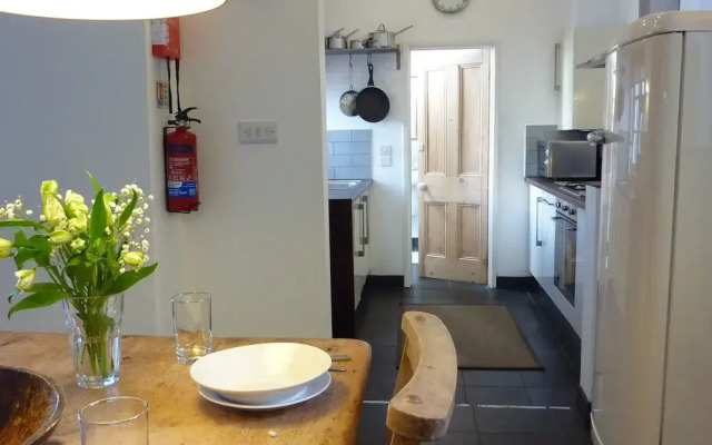 Willow Cottage