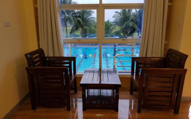 Eduardo's Resort