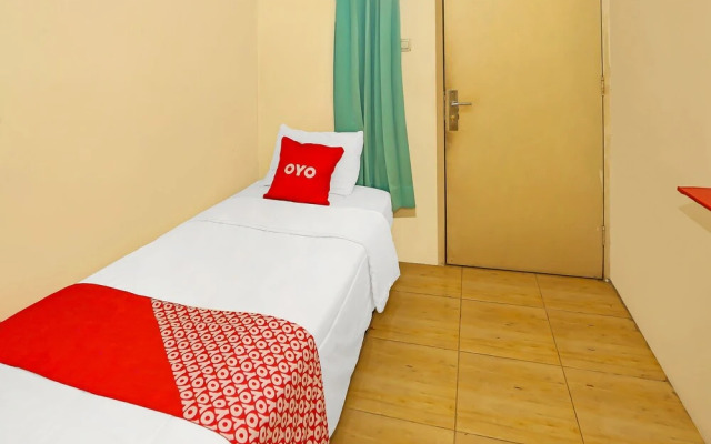 OYO 92262 Backpacker Homestay Cibubur