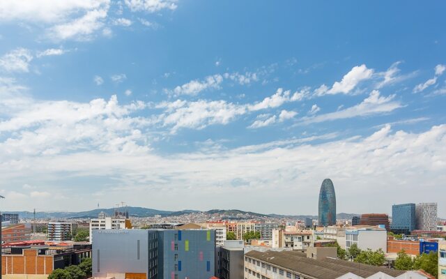 Urban District Apartments - Barcelona Smart Vintage Lofts and Apartments