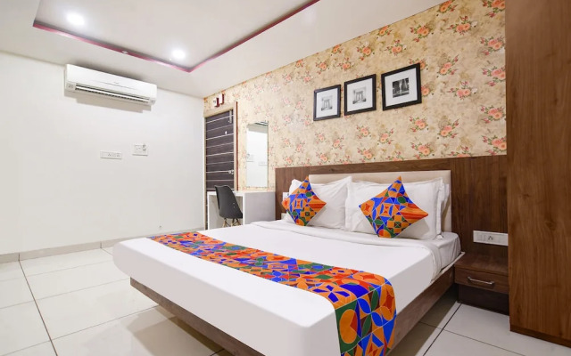 Shree Ram Palace and Restaurant by OYO Rooms