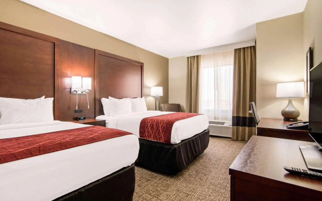 Comfort Inn & Suites Independence
