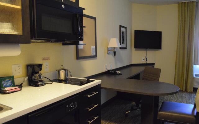 Candlewood Suites San Antonio Airport by IHG