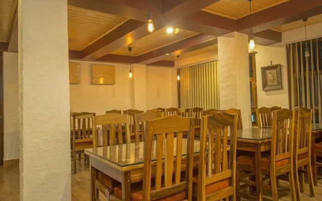 Maitreya Zimkhang by OYO Rooms