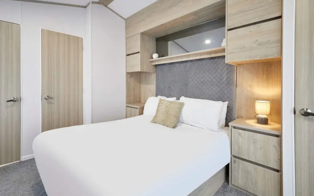 Host Stay Hideaway Retreat