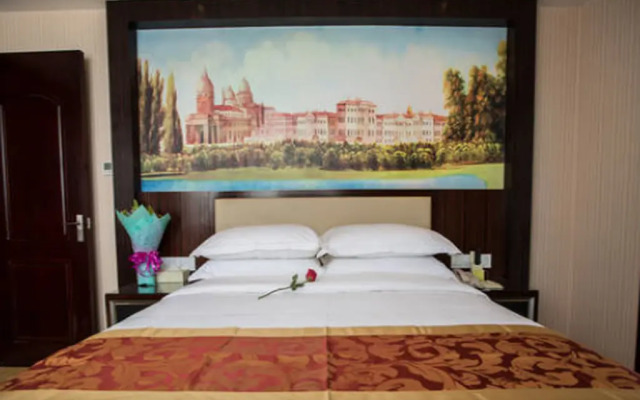 Vienna International Hotel (Zhumadian Huayuan Xuefu)