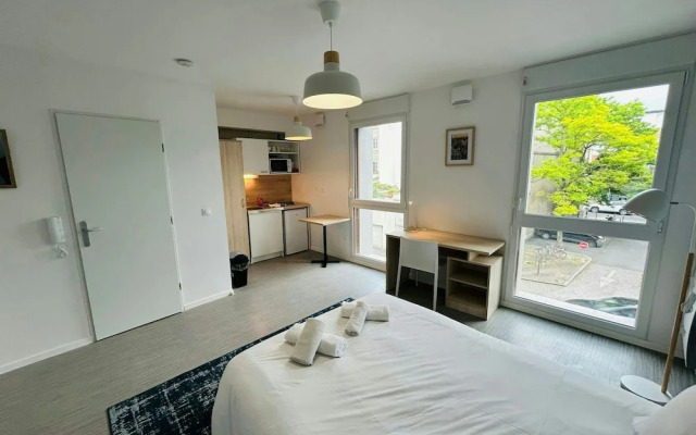 We Live In R - Suite 201