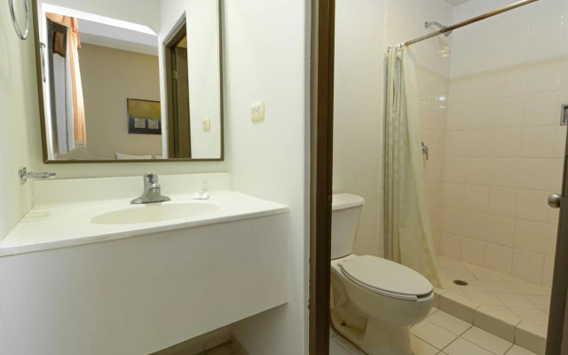 Hotel Plaza del Arco Express