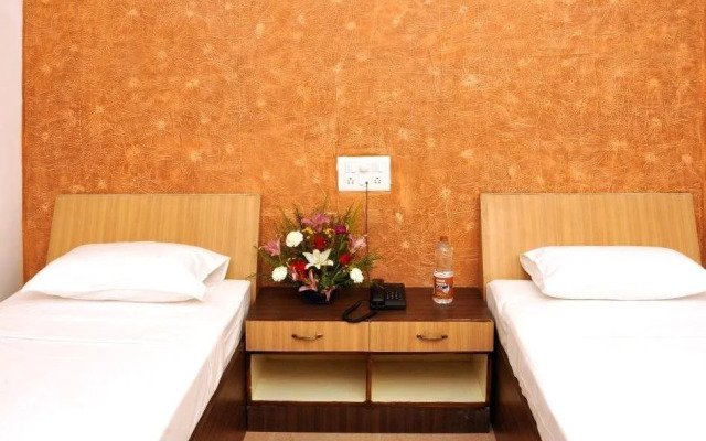 Hiy Rooms at Gandhipuram