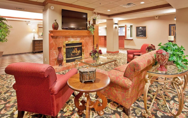 Holiday Inn Express Hotel & Suites Columbus by IHG