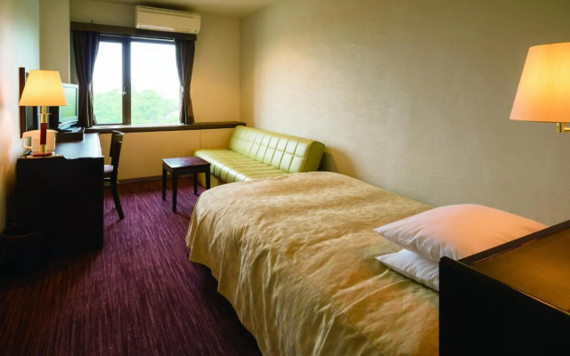 Okazaki New Grand Hotel