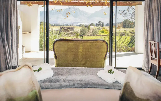 Duikersdrift Winelands Country Escape