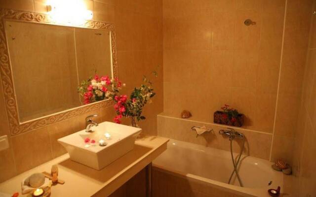 Nakli Traditional Guesthouse
