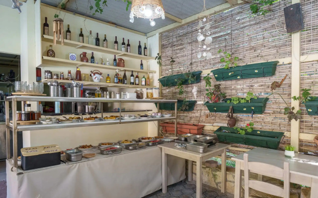 Sunrise Hotel & Apartments