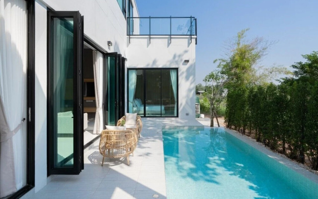 Lyntara Pool Villa Nongkhai