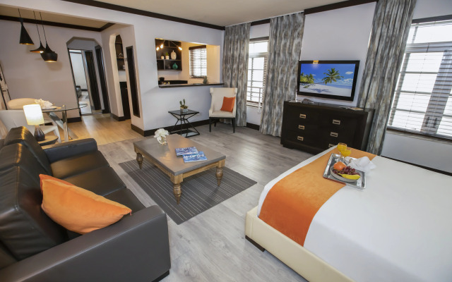 Lincoln Arms Suites