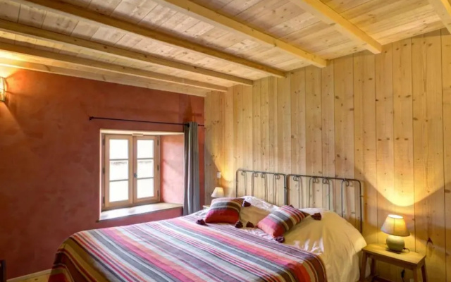 Gîte Saint-Just-la-Pendue, 3 pièces, 4 personnes - FR-1-496-51