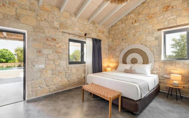 #FLH - "Four Olives" Luxury Rooms