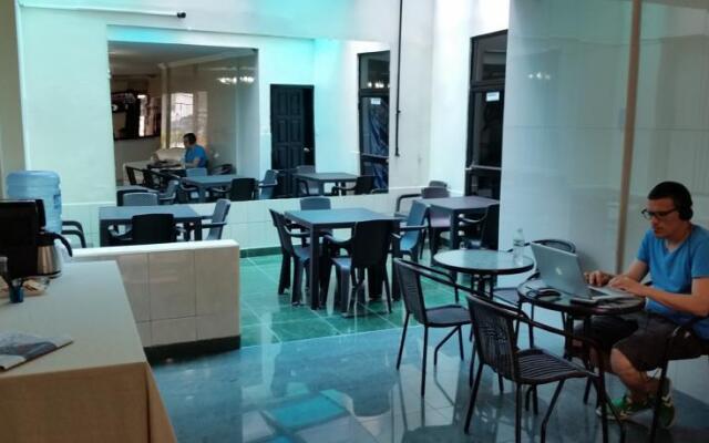 Balmoral Apartments and suites