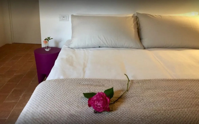 Borgo Buzzaccarini Rocca Di Castello