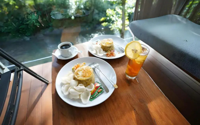 HAU Eco Lodges Citumang