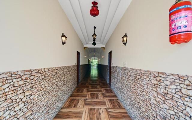 Treebo Trend The Lavit Malhar