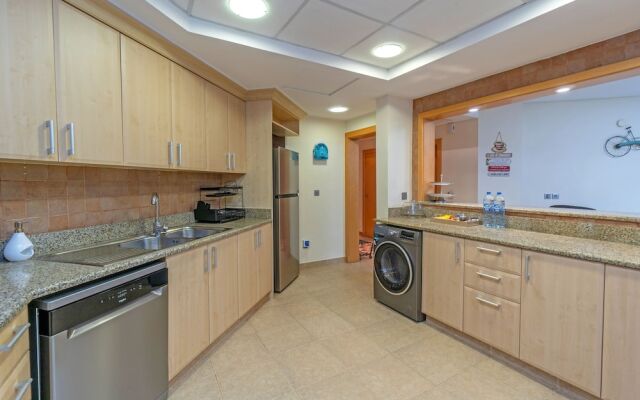 SuperHost - Large Familiar 3BR Apartment in Palm Jumeirah