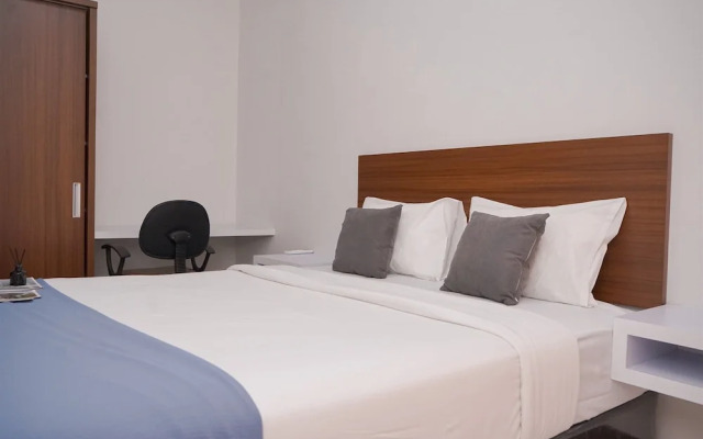 Cozy & Good 1Br Apartment At Scientia Residence
