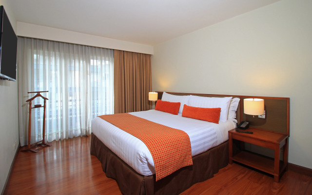 Windsor House Inn By Geh Suites