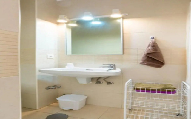 797 Holiday Rentals- Luminoso estudio en Arroyo de la Miel