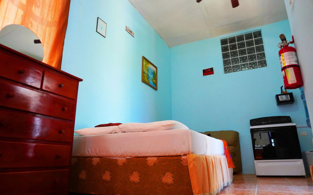 See Belize Sea View BAY Studio