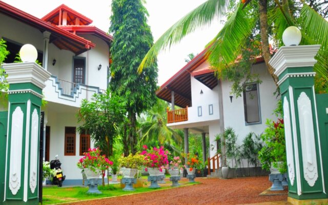 Canal Villa Bentota