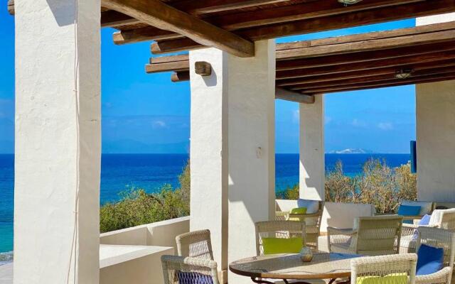 Beachfront House Geremeas Sardegna