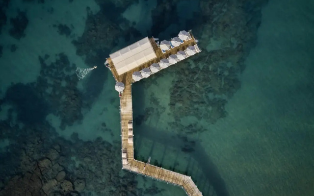 ROBINSON PAMFILYA - All Inclusive