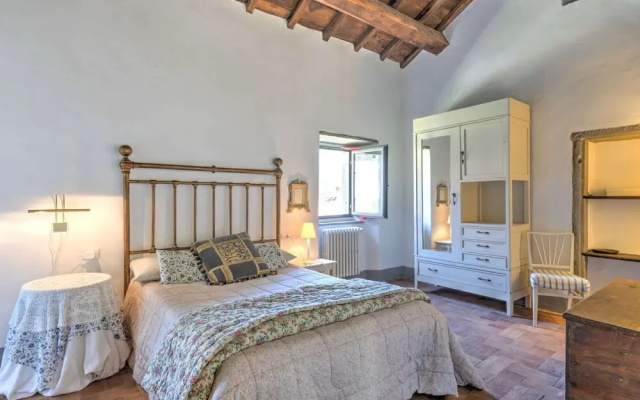 Comfortable Home in San Godenzo near Lake
