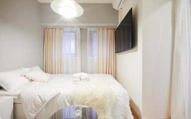 P OIN T- Shinjuku Kabukicho Designers Apartment I