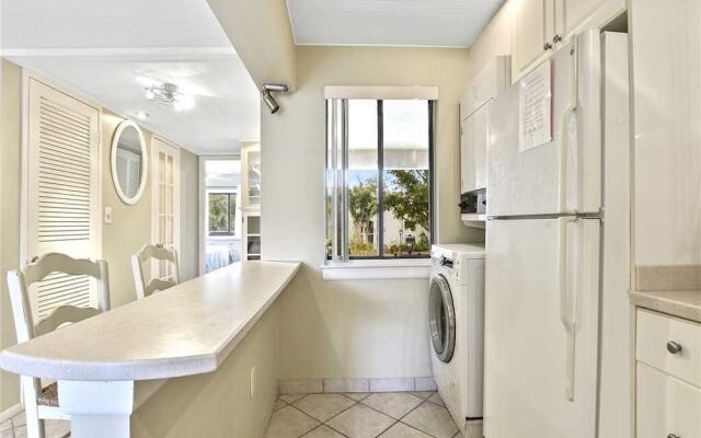 Island Club 151 - One Bedroom Condo