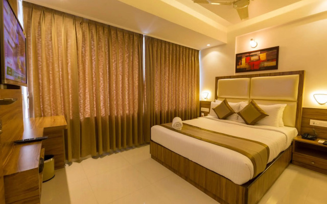 Grand Plaza Suites
