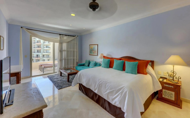 Villa La Estancia Beach Resort & Spa