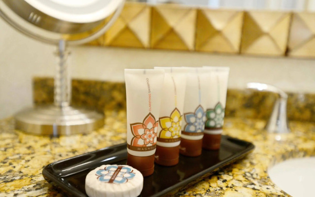 Magnolia Hotel Houston, A Tribute Portfolio Hotel